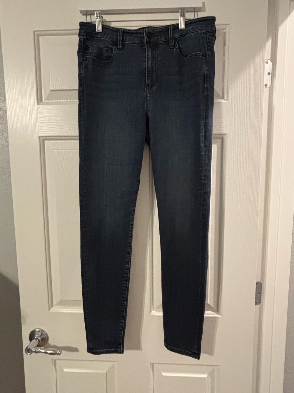 Liverpool High-Rise Ankle Jeans — Navy